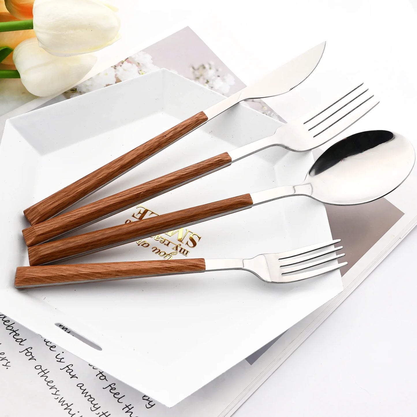 16/24/30Pcs Stainless Steel Imitation Wooden Handle Cutlery Set Dinnerware Clamp Western Tableware Knife Fork Tea Spoon